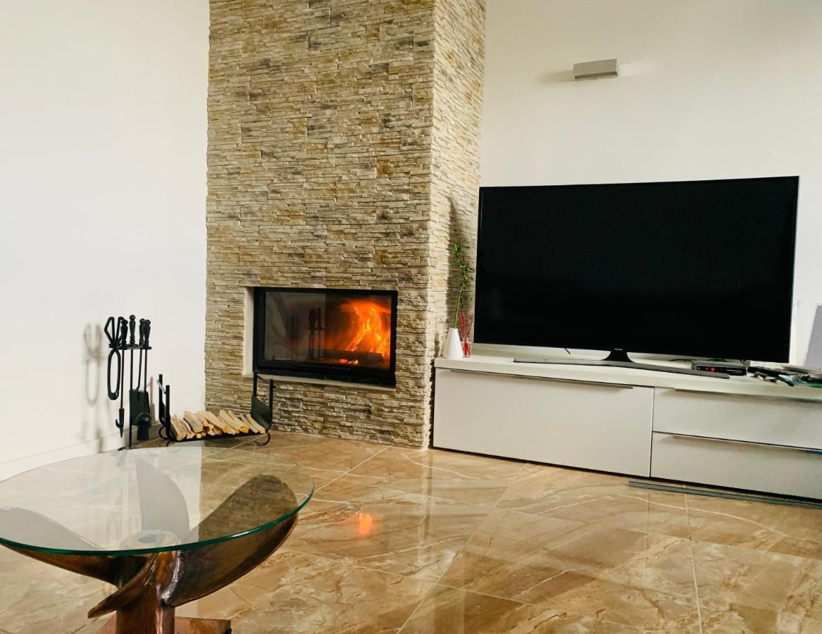 Apartman Blumental Centrum Bratislava Exterior foto